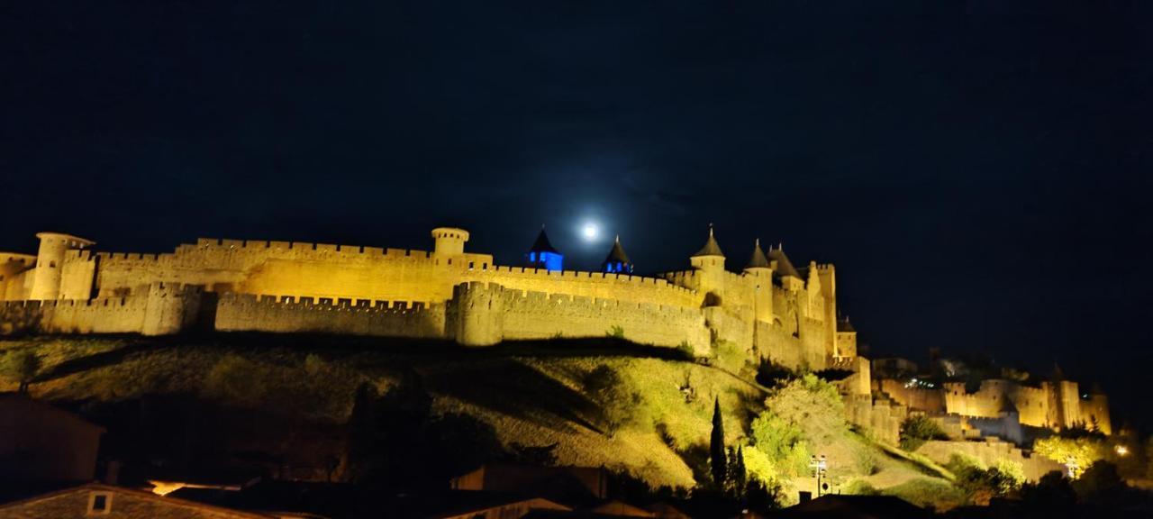 La Maison Des Templiers ~ Ostal Medieval ~ Logis Enchantes Carcasona Exterior foto